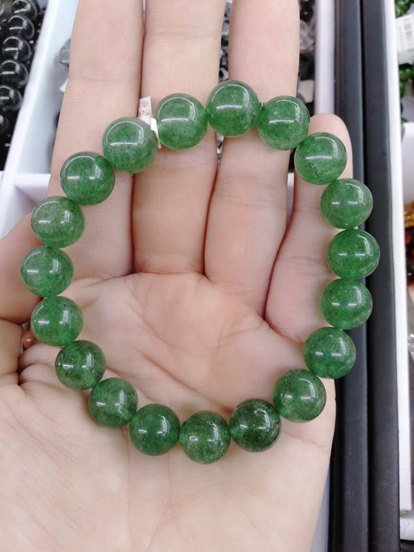 Vòng đá Thạch anh dâu xanh
