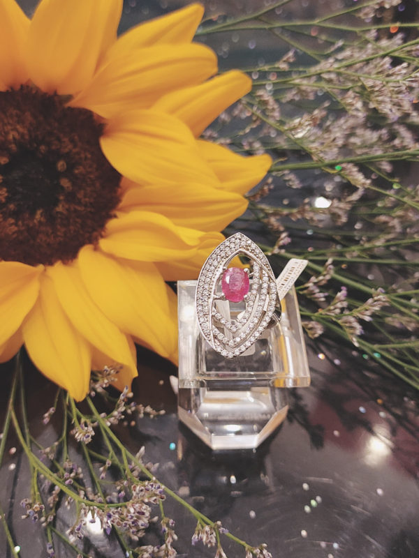 Nhẫn bạc đá ruby