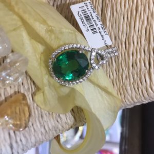Mặt đá Emerald (ngọc lục bảo)